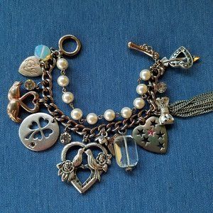 Betsey Johnson Silver-tone Charm Bracelet - GPC